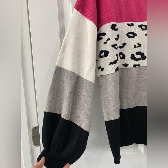 Andree By Unit Colorblock Sweater Animal Print Balloon Sleeve Women's Size L - Picture 4 of 7